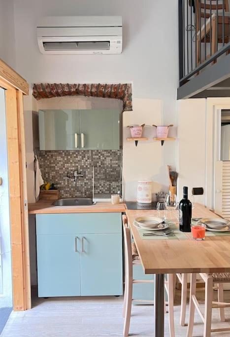 Solution Home Corso Garibaldi Milano Eksteriør billede