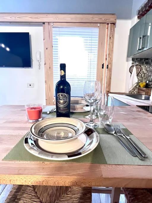 Solution Home Corso Garibaldi Milano Eksteriør billede