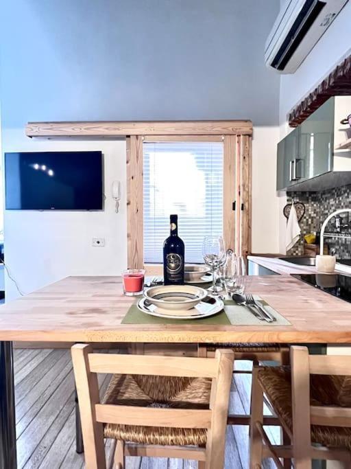 Solution Home Corso Garibaldi Milano Eksteriør billede